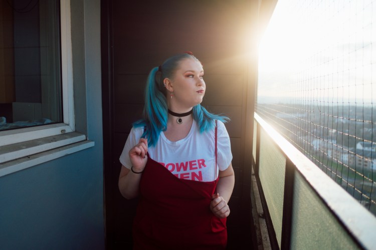 BlueMerkitten, Balcony-32